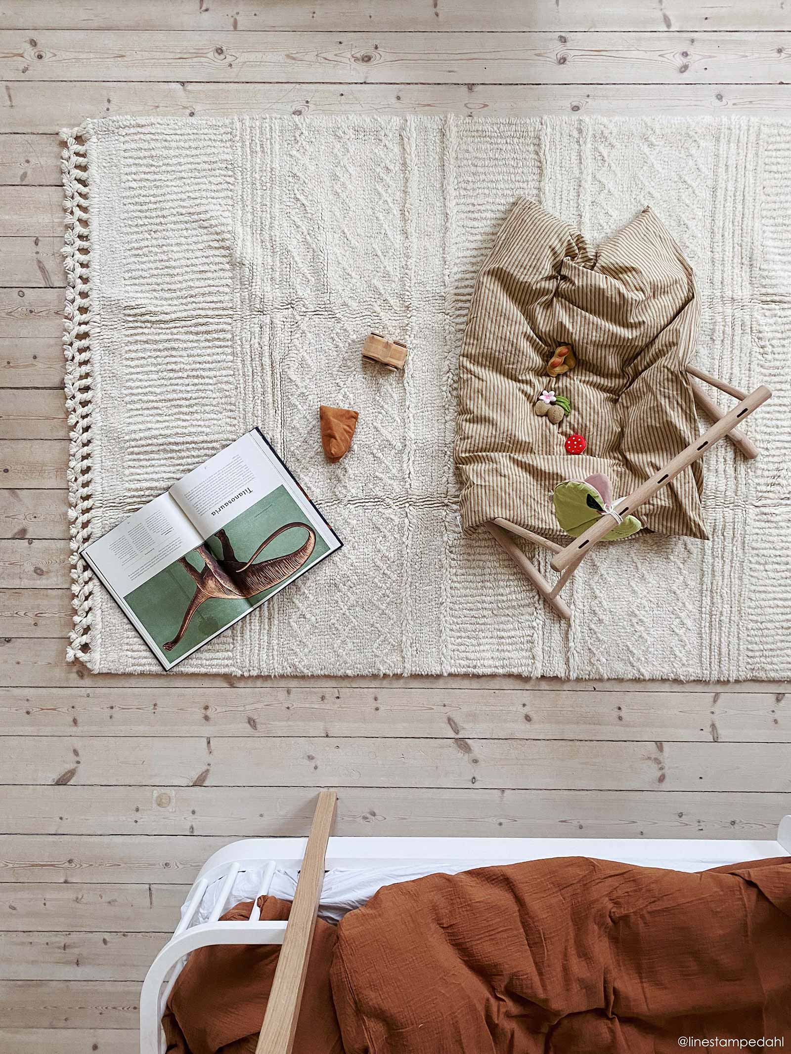 Lorena Canals Woolable tapijt Ari Sheep White WO ARI WH K SM linestampedahl 3